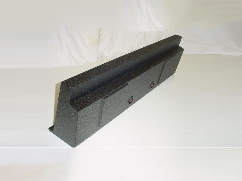 Load image into Gallery viewer, 01-07 Chevy Crew Cab Heavy Duty Ported Carpeted Subwoofer Box 1X10
