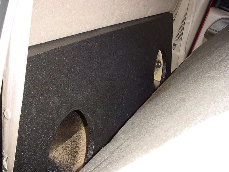 Load image into Gallery viewer, 2004-2007 Ford F-250 / F-350 Super Duty Pro-Carpeted Sub Box 2X10
