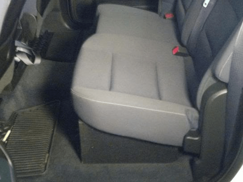 Load image into Gallery viewer, 2014 Chevy Crew Cab 2 x 10&quot; Sub Box  Carpeted
