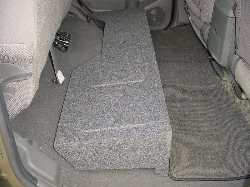 Load image into Gallery viewer, 2005-2012 Nissan Frontier 2X10 Carpeted
