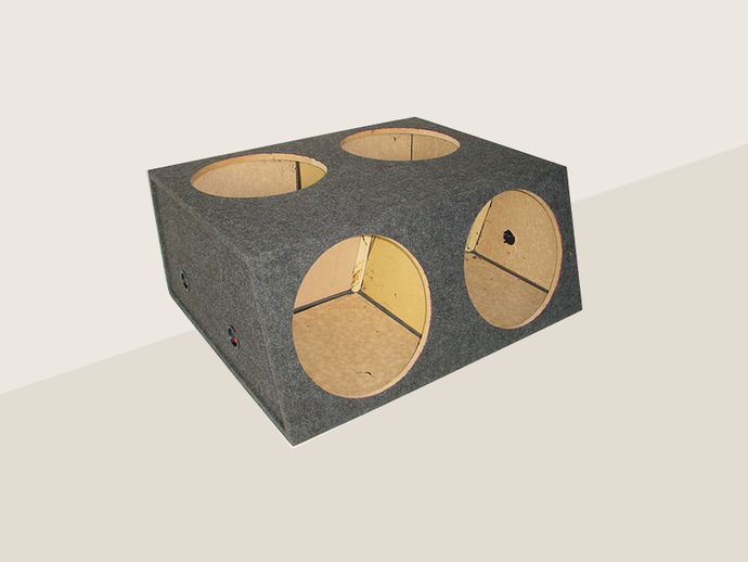 4-15'' Sealed Sub Box Carpeted